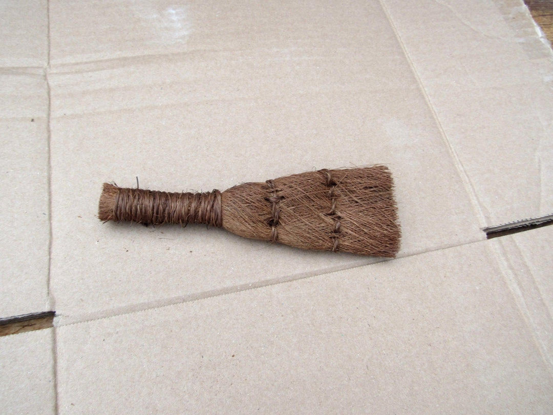 Hemp Brush For Bonsai Trees